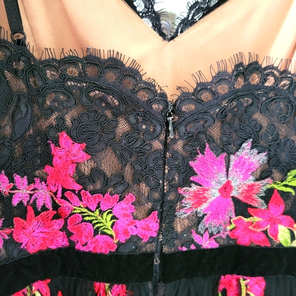 Marchesa note lace, spaghetti strap ball gown with velvet waistband - Picture 1 of 6